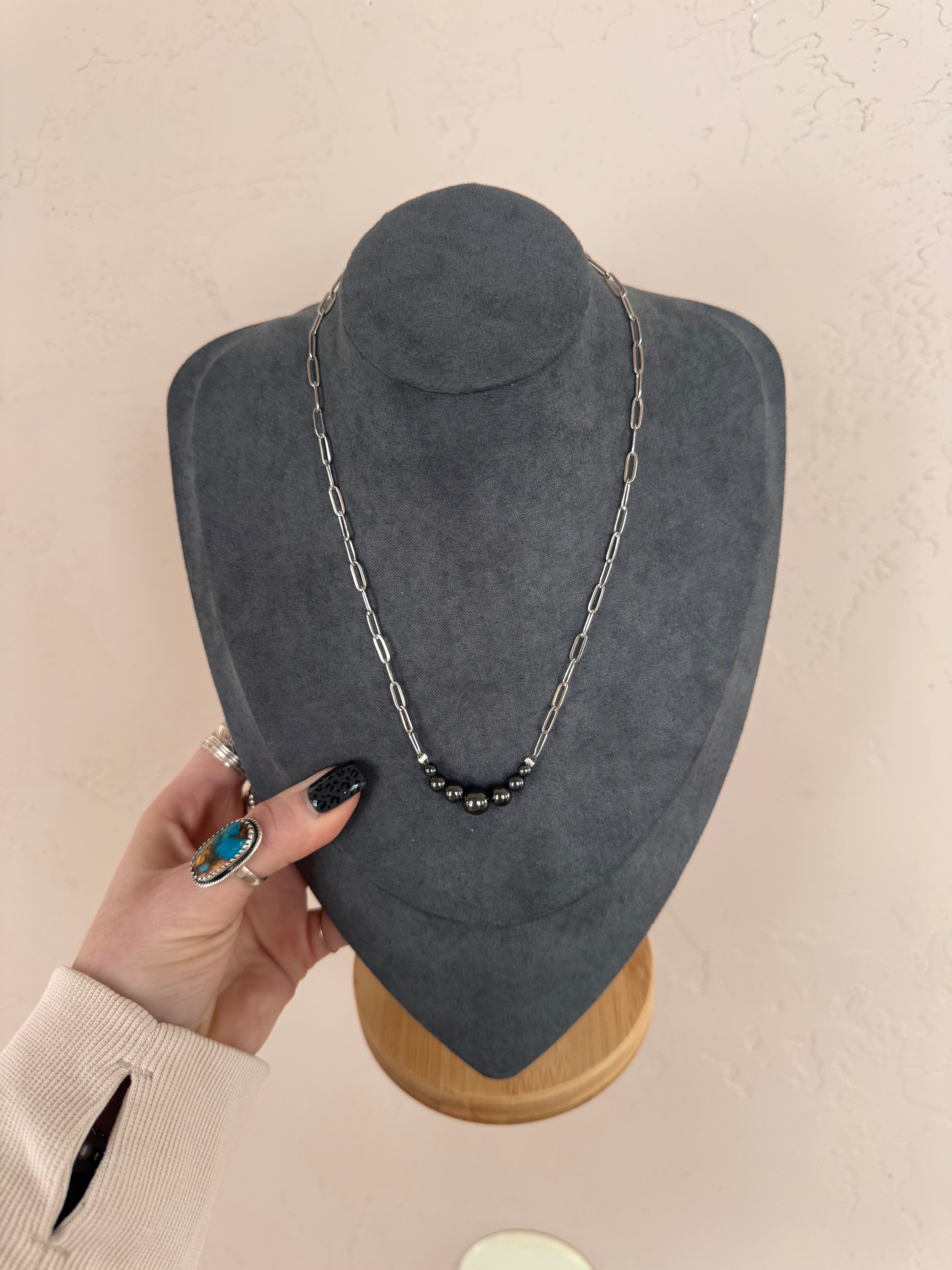 4-8mm Pearl Bar Necklace